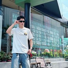 。fendi 芬迪💥独家专供新款原单男士休闲短袖 高端定制 高版本 时尚百搭爆款⚠️⚠️✨✨进口面料 手 。fendi 芬迪💥独家专供新款原单男士休闲短袖 高端定制 高版本 时尚百搭爆款⚠️⚠️✨✨进口面料 手