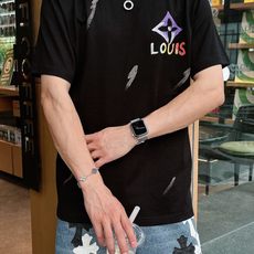 。Louis Vuitton路易威登💥独家专供新款原单男士休闲短袖 高端定制 高版本 时尚百搭爆款⚠️⚠ 。Louis Vuitton路易威登💥独家专供新款原单男士休闲短袖 高端定制 高版本 时尚百搭爆款⚠️⚠