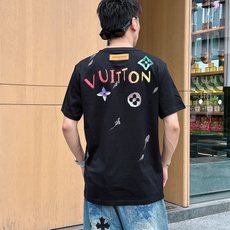 。Louis Vuitton路易威登💥独家专供新款原单男士休闲短袖 高端定制 高版本 时尚百搭爆款⚠️⚠ 。Louis Vuitton路易威登💥独家专供新款原单男士休闲短袖 高端定制 高版本 时尚百搭爆款⚠️⚠