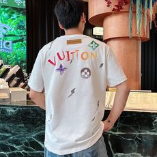 。Louis Vuitton路易威登💥独家专供新款原单男士休闲短袖 高端定制 高版本 时尚百搭爆款⚠️⚠ 。Louis Vuitton路易威登💥独家专供新款原单男士休闲短袖 高端定制 高版本 时尚百搭爆款⚠️⚠