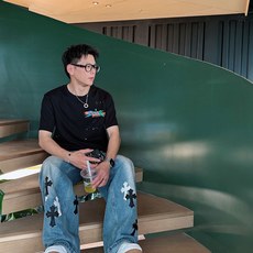 。Dior 迪奥💥独家专供新款原单男士休闲短袖 高端定制 高版本 时尚百搭爆款⚠️⚠️✨✨进口面料 手感 。Dior 迪奥💥独家专供新款原单男士休闲短袖 高端定制 高版本 时尚百搭爆款⚠️⚠️✨✨进口面料 手感