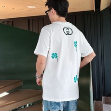 。Gucci 古驰💥独家专供新款原单男士休闲短袖 高端定制 高版本 时尚百搭爆款⚠️⚠️✨✨进口面料 手 。Gucci 古驰💥独家专供新款原单男士休闲短袖 高端定制 高版本 时尚百搭爆款⚠️⚠️✨✨进口面料 手