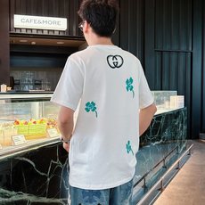 。Gucci 古驰💥独家专供新款原单男士休闲短袖 高端定制 高版本 时尚百搭爆款⚠️⚠️✨✨进口面料 手 。Gucci 古驰💥独家专供新款原单男士休闲短袖 高端定制 高版本 时尚百搭爆款⚠️⚠️✨✨进口面料 手