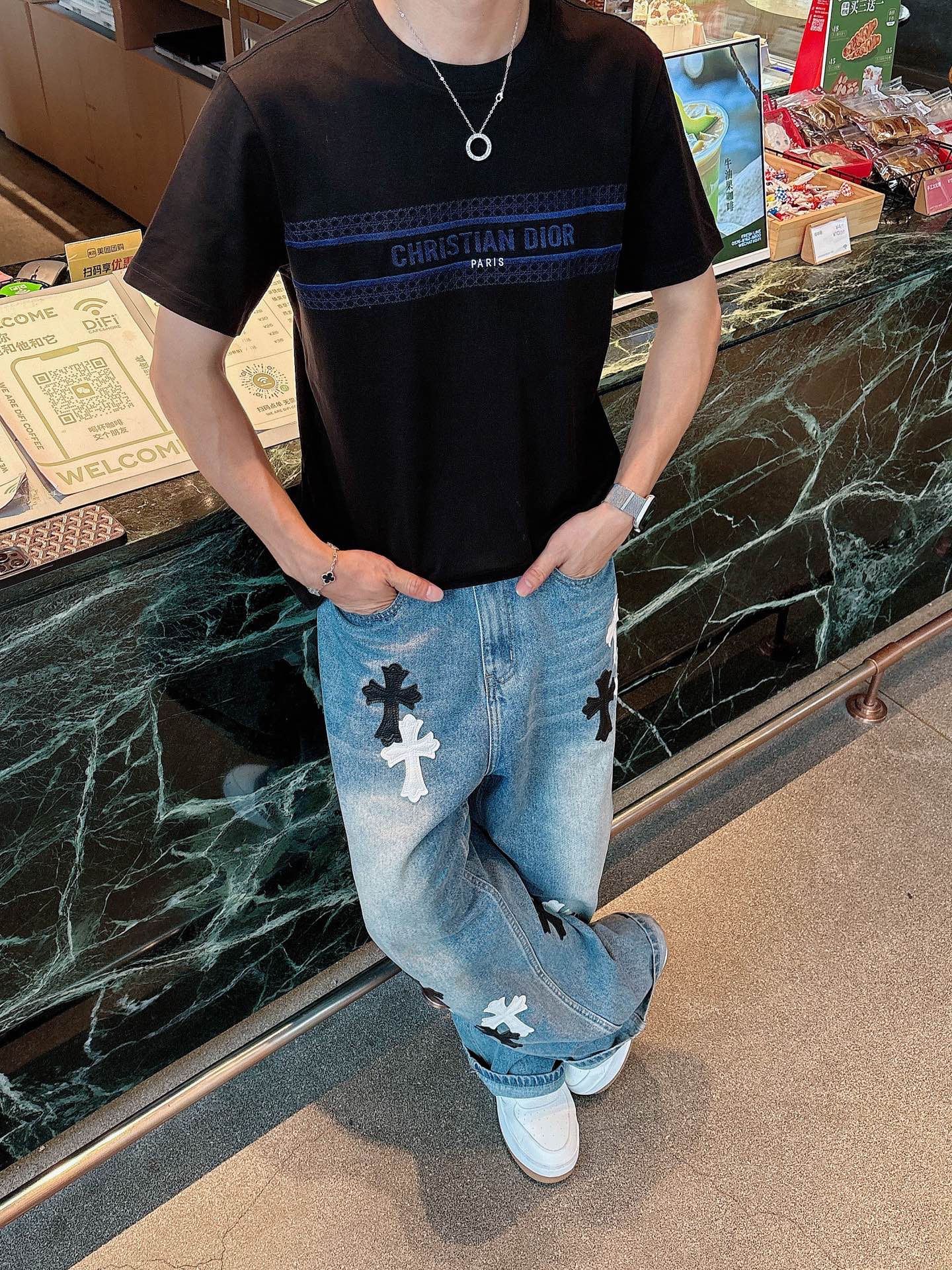 。Dior 迪奥💥独家专供新款原单男士休闲短袖 高端定制 高版本 时尚百搭爆款⚠️⚠️✨✨进口面料 手感
