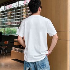 。Dior 迪奥💥独家专供新款原单男士休闲短袖 高端定制 高版本 时尚百搭爆款⚠️⚠️✨✨进口面料 手感 。Dior 迪奥💥独家专供新款原单男士休闲短袖 高端定制 高版本 时尚百搭爆款⚠️⚠️✨✨进口面料 手感