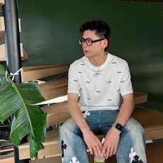 。Prada 普拉达💥独家专供新款原单男士休闲短袖 高端定制 高版本 时尚百搭爆款⚠️⚠️✨✨进口面料 。Prada 普拉达💥独家专供新款原单男士休闲短袖 高端定制 高版本 时尚百搭爆款⚠️⚠️✨✨进口面料