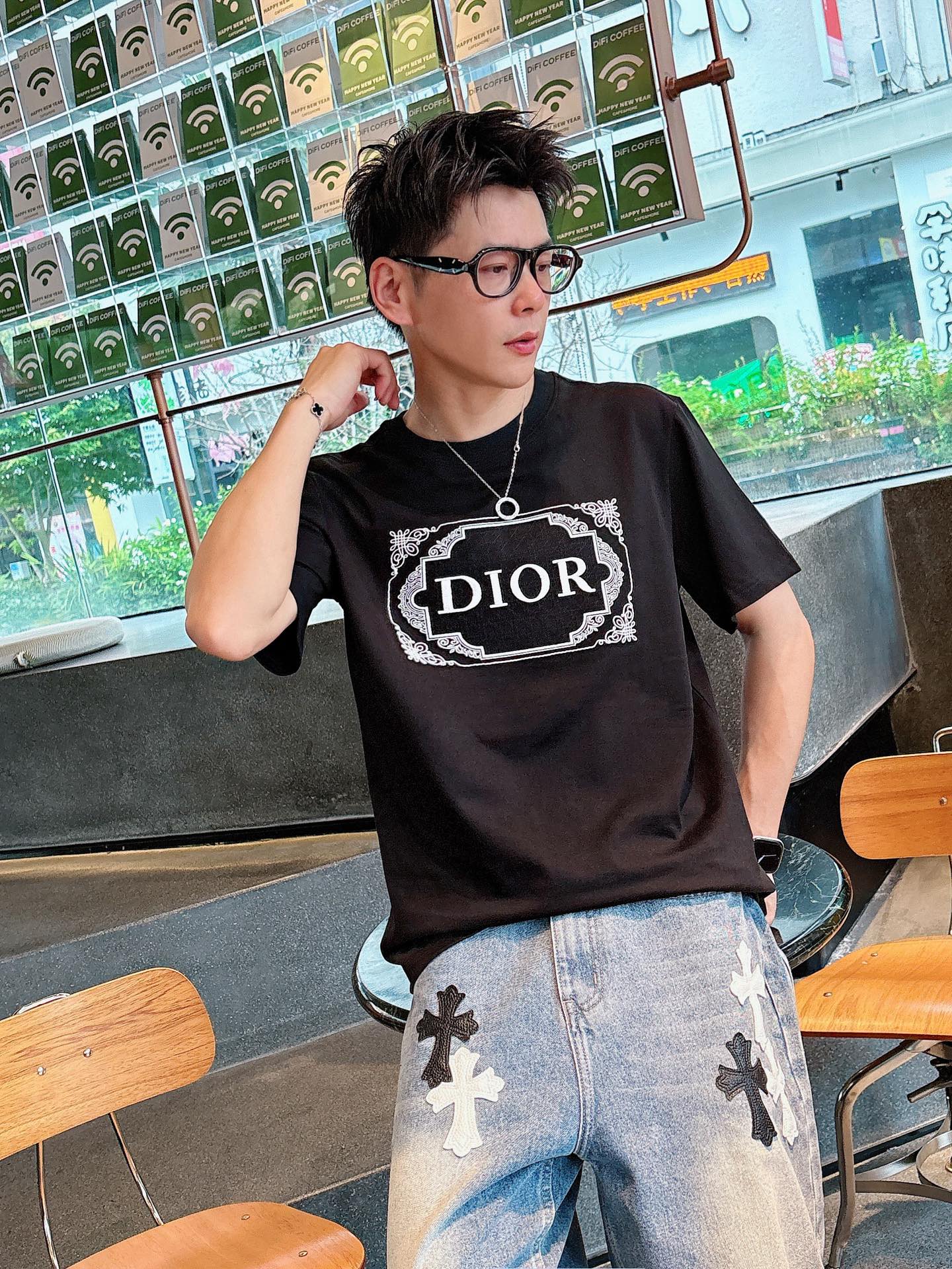。Dior 迪奥💥独家专供新款原单男士休闲短袖 高端定制 高版本 时尚百搭爆款⚠️⚠️✨✨进口面料 手感