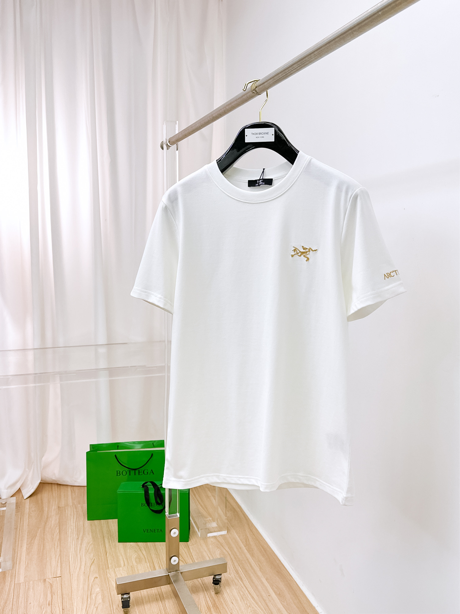 Men's Short Sleeve Crew Neck T-Shirt with Brand Logo - Soft & Comfortable 2 i1749474005140 8845 0 0