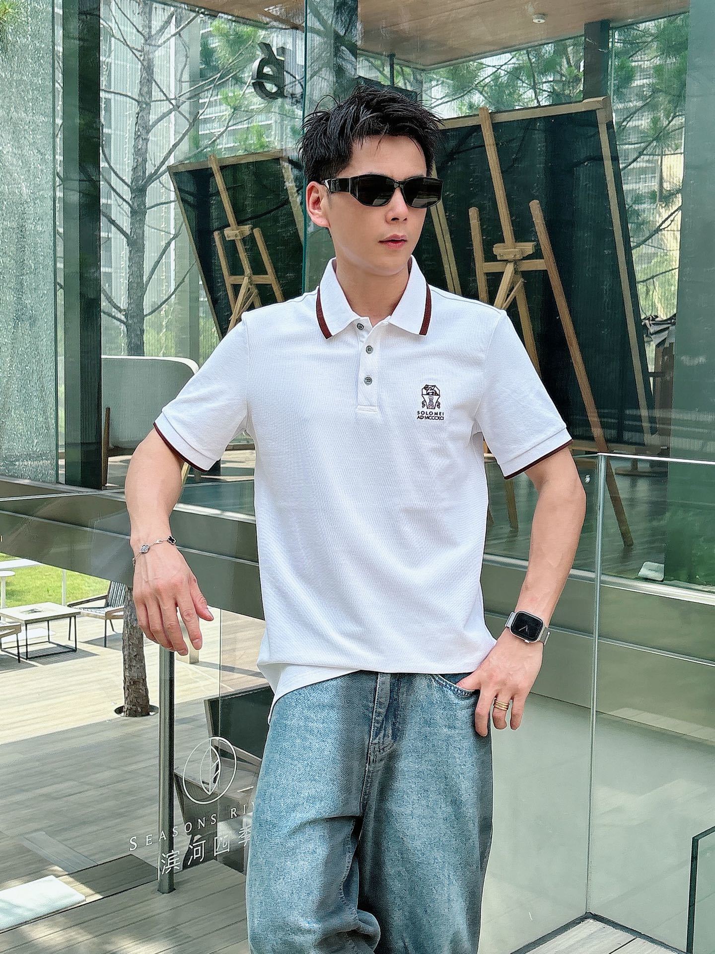 BC
高端推荐 2025春夏专柜新款短袖Polo衫翻领T恤 成功人士必备单品 设计前卫!胸前品牌lo
