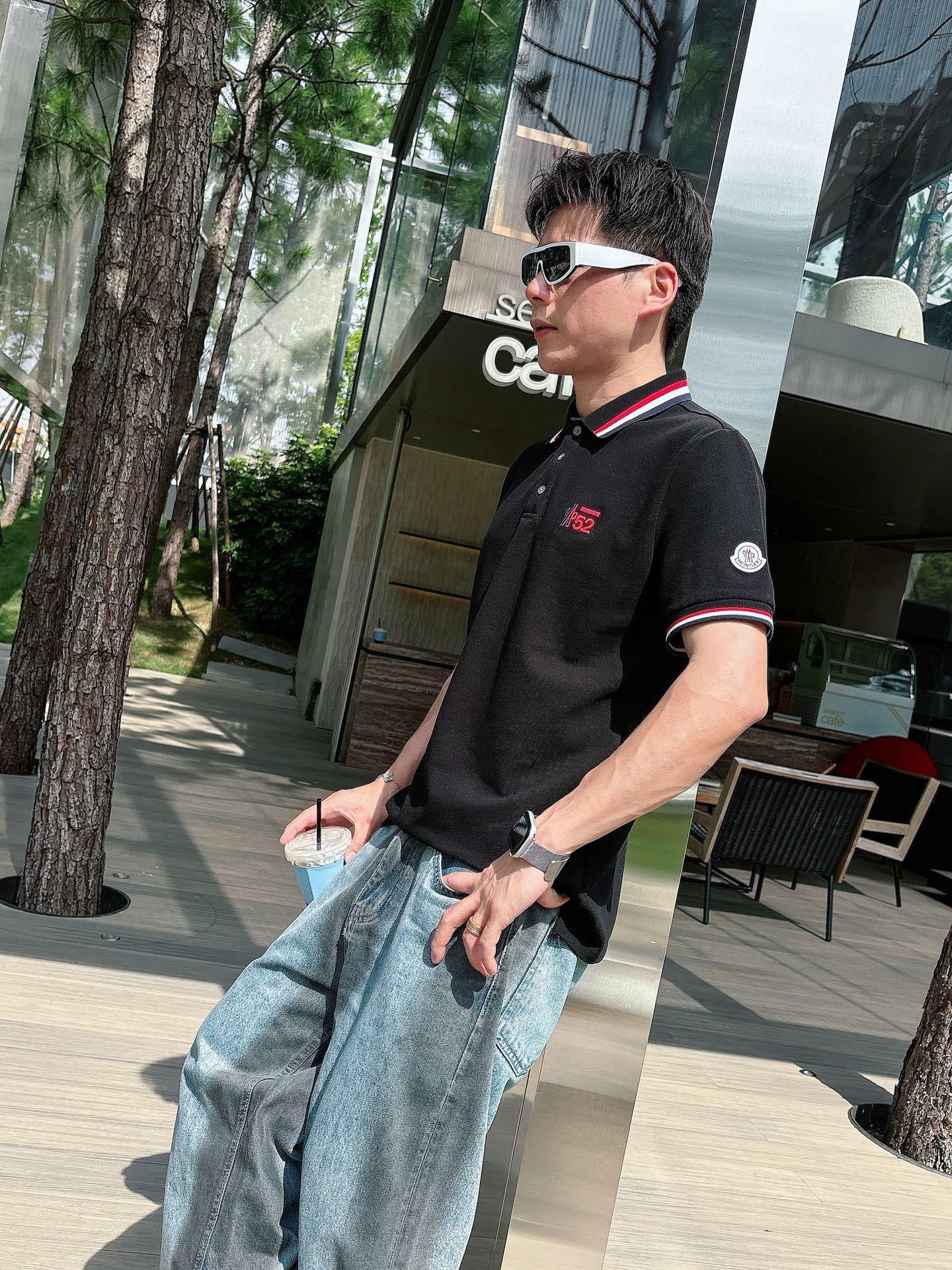 蒙口
高端推荐 2025春夏专柜最新款短袖Polo衫翻领T恤 成功人士必备单品 设计前卫!胸前品牌l