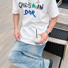 。Dior迪奥💥独家专供新款原单男士休闲短袖 高端定制 高版本 时尚百搭爆款⚠️⚠️✨✨进口面料 手感超 。Dior迪奥💥独家专供新款原单男士休闲短袖 高端定制 高版本 时尚百搭爆款⚠️⚠️✨✨进口面料 手感超