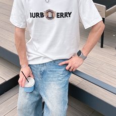 。Burberry巴宝莉💥独家专供新款原单男士休闲短袖 高端定制 高版本 时尚百搭爆款⚠️⚠️✨✨进口面 。Burberry巴宝莉💥独家专供新款原单男士休闲短袖 高端定制 高版本 时尚百搭爆款⚠️⚠️✨✨进口面