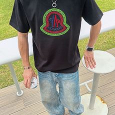 。Moncler蒙口 💥独家专供新款原单男士休闲短袖 高端定制 高版本 时尚百搭爆款⚠️⚠️✨✨进口面料 。Moncler蒙口 💥独家专供新款原单男士休闲短袖 高端定制 高版本 时尚百搭爆款⚠️⚠️✨✨进口面料