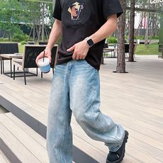 。Versace范思哲💥独家专供新款原单男士休闲短袖 高端定制 高版本 时尚百搭爆款⚠️⚠️✨✨进口面料 。Versace范思哲💥独家专供新款原单男士休闲短袖 高端定制 高版本 时尚百搭爆款⚠️⚠️✨✨进口面料