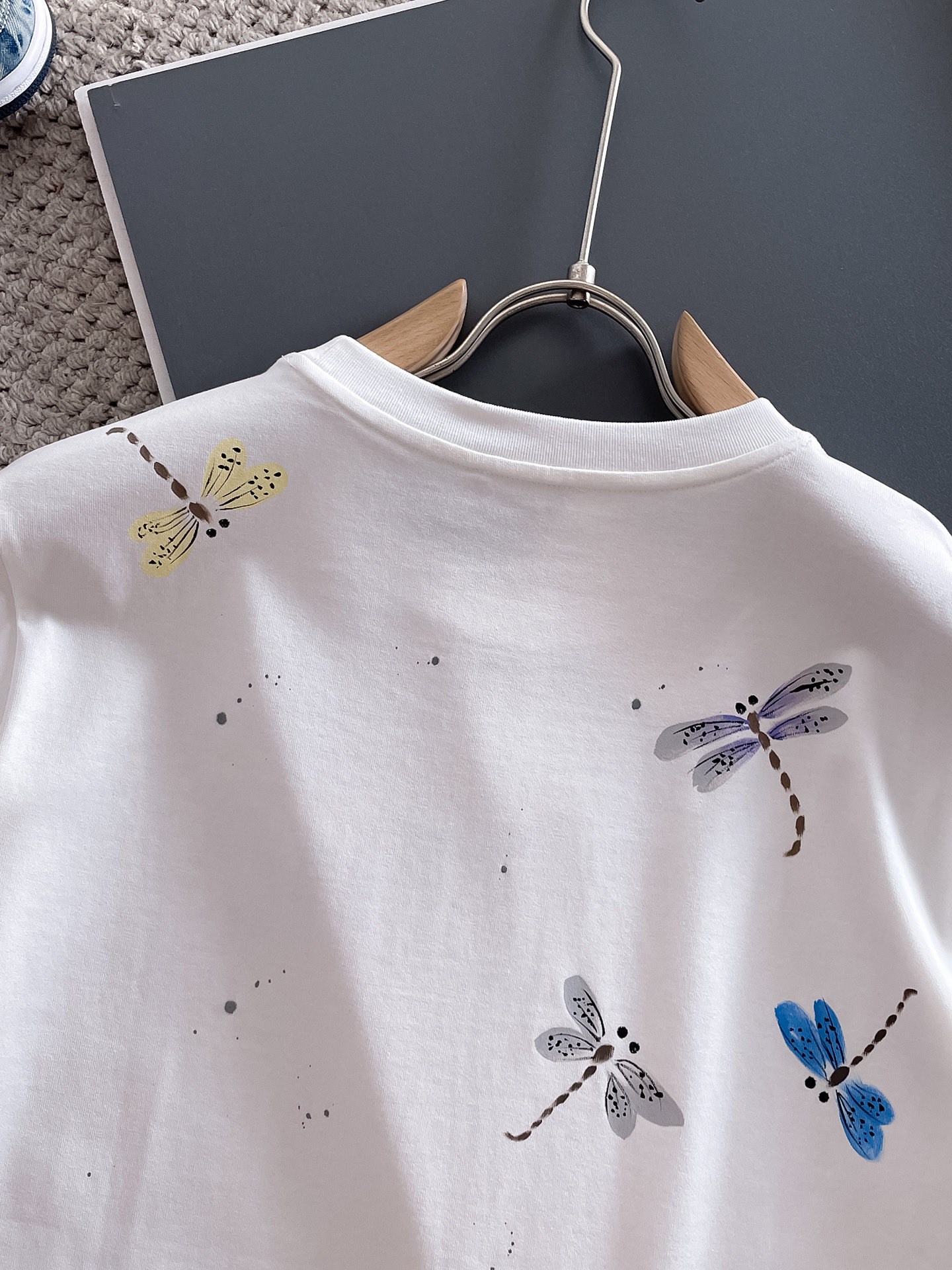  Dior 🔥🔥高端定制 2025春夏新款首发专柜最新款短袖圆领T恤 高端订制 设计前卫时尚！品牌log