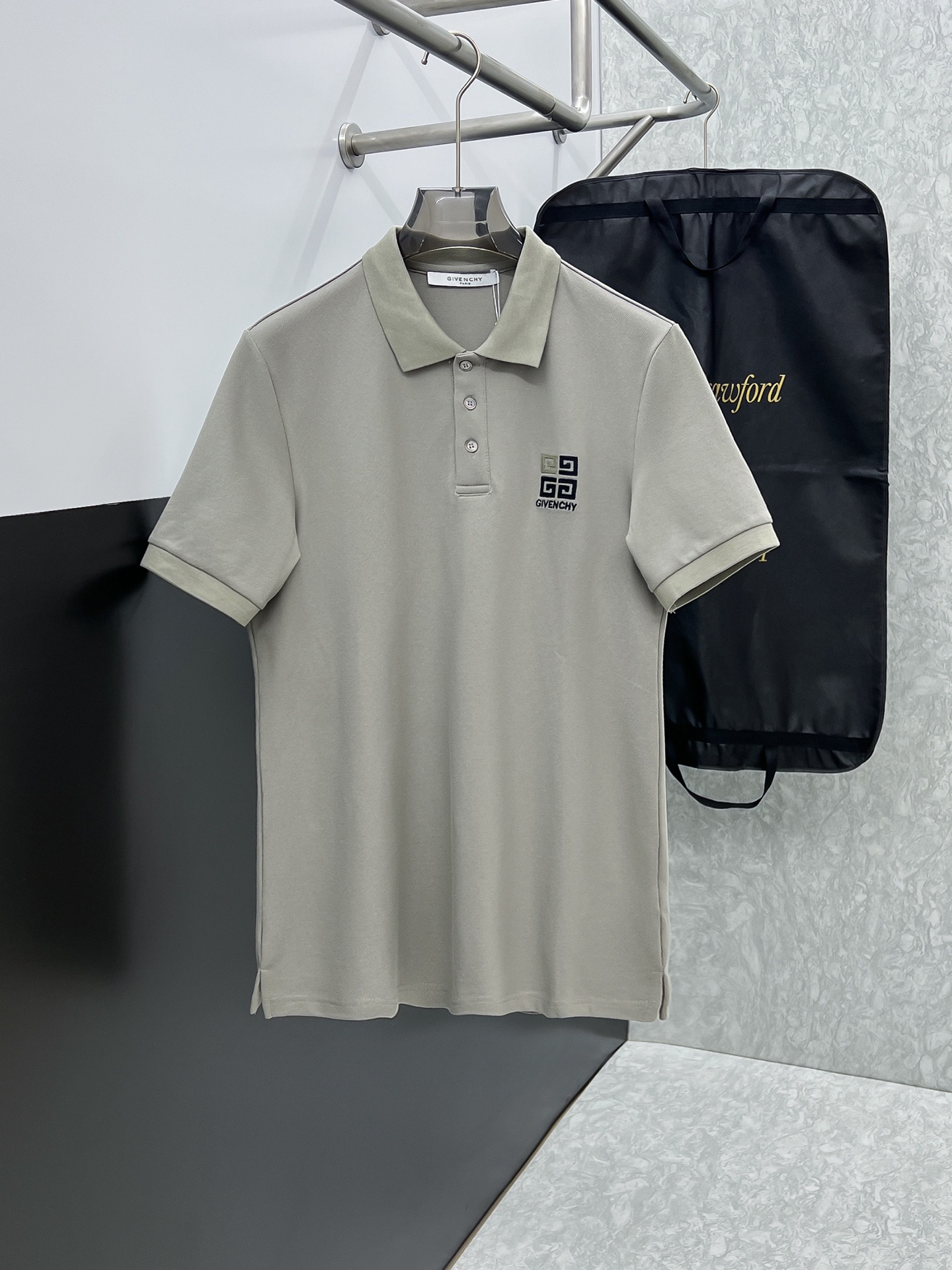 🍀 2026 olo T logo . . . . . M-3XL M : 104cm- 45cm- 69cm- 21cm L : 108cm- 46cm- 70cm- 22cm XL : 112cm- 47cm- 71cm- 23cm XXL : 116cm- 48cm- 72cm- 24cm 3XL : 120cm- 49cm- 73cm- NovitàManica corta Maglia