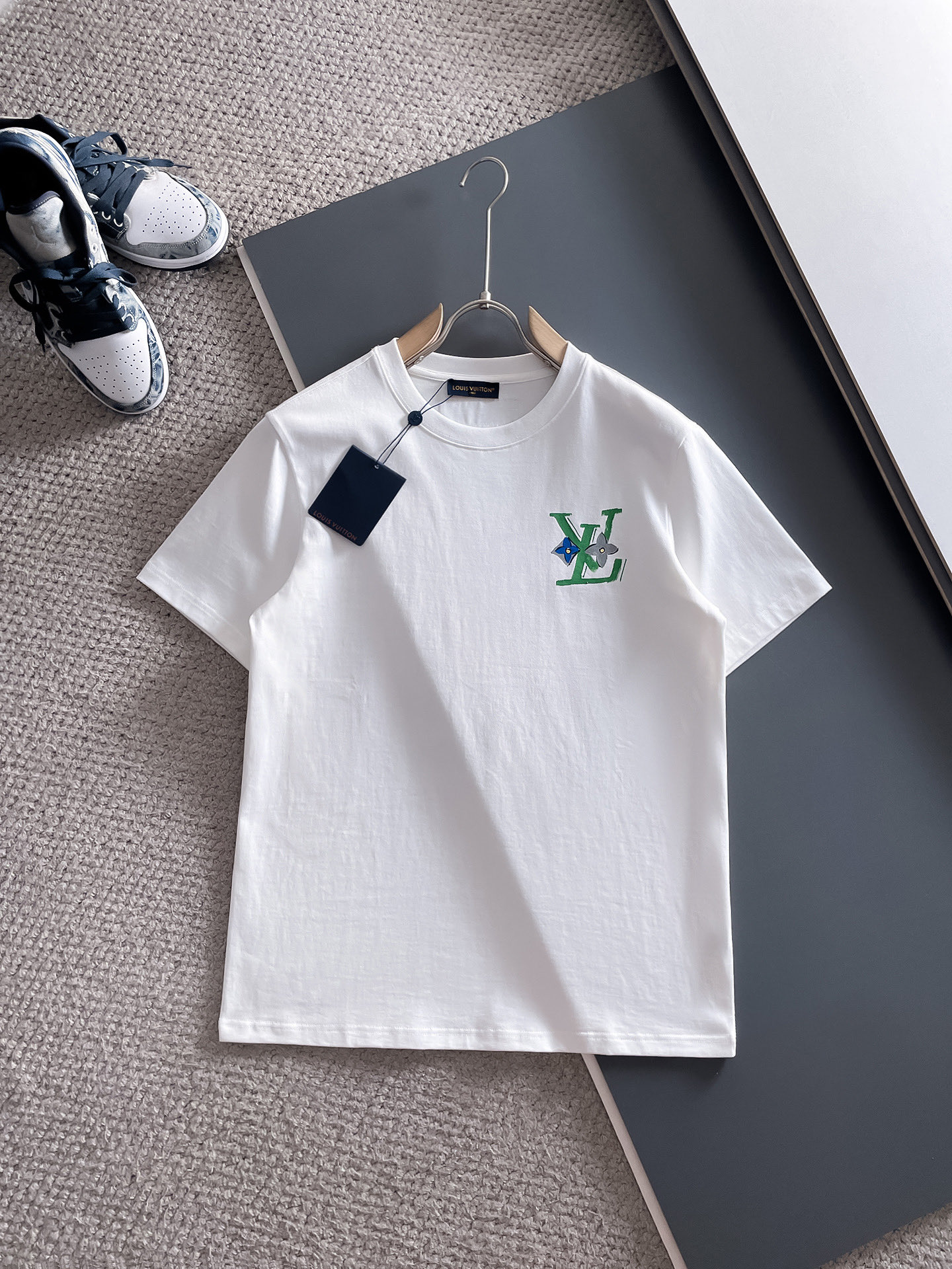 Camiseta Louis Vuitton para Hombre - Diseño Exclusivo y Confort Premium