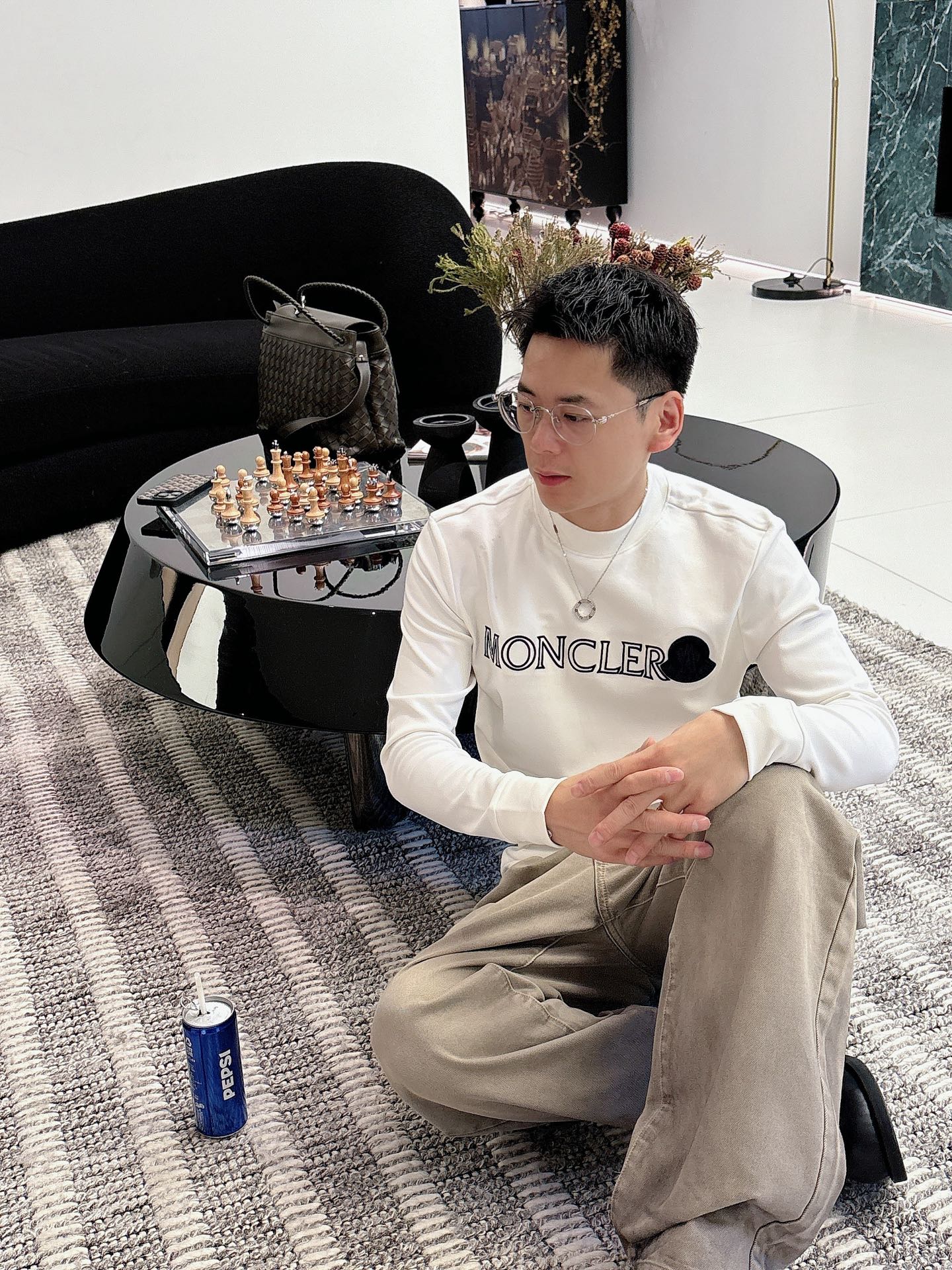 Moncler 秋冬专柜新款 时尚休闲打底衫长袖T恤，精选进口高密度双面拉架棉面料，精致原版logo打造