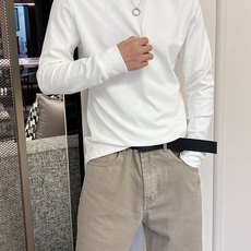 始祖鸟 秋冬专柜新款 时尚休闲打底衫长袖T恤,精选进口高密度双面拉架棉面料,精致原版logo打造,舒适性 始祖鸟 秋冬专柜新款 时尚休闲打底衫长袖T恤,精选进口高密度双面拉架棉面料,精致原版logo打造,舒适性