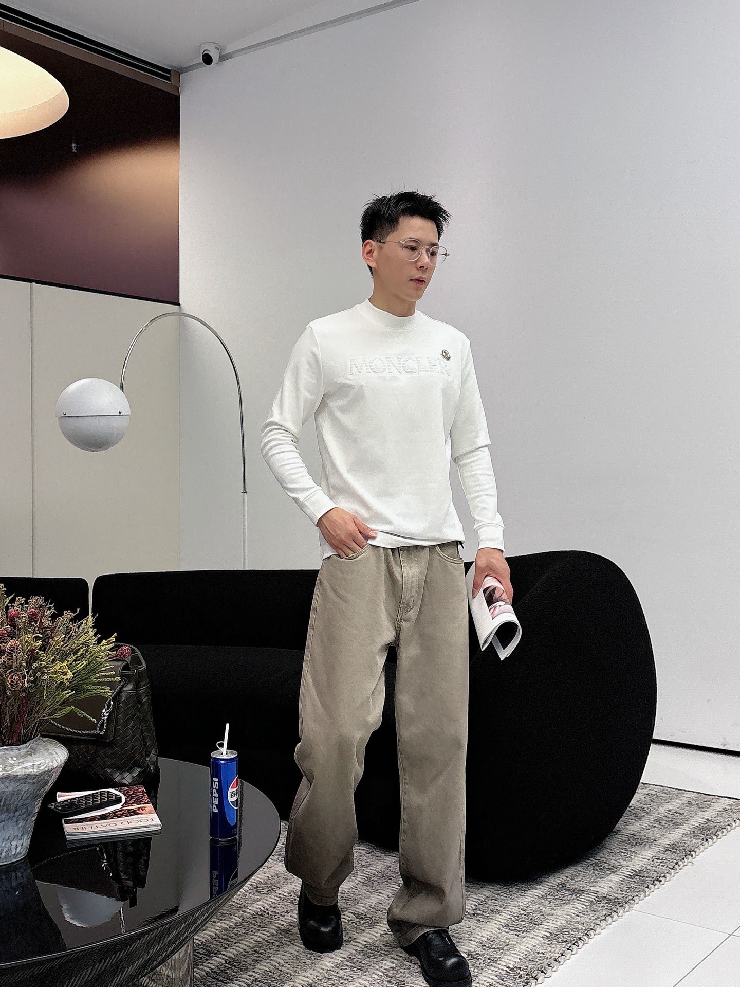 Moncler 秋冬专柜新款 时尚休闲打底衫长袖T恤，精选进口高密度双面拉架棉面料，精致原版logo打造