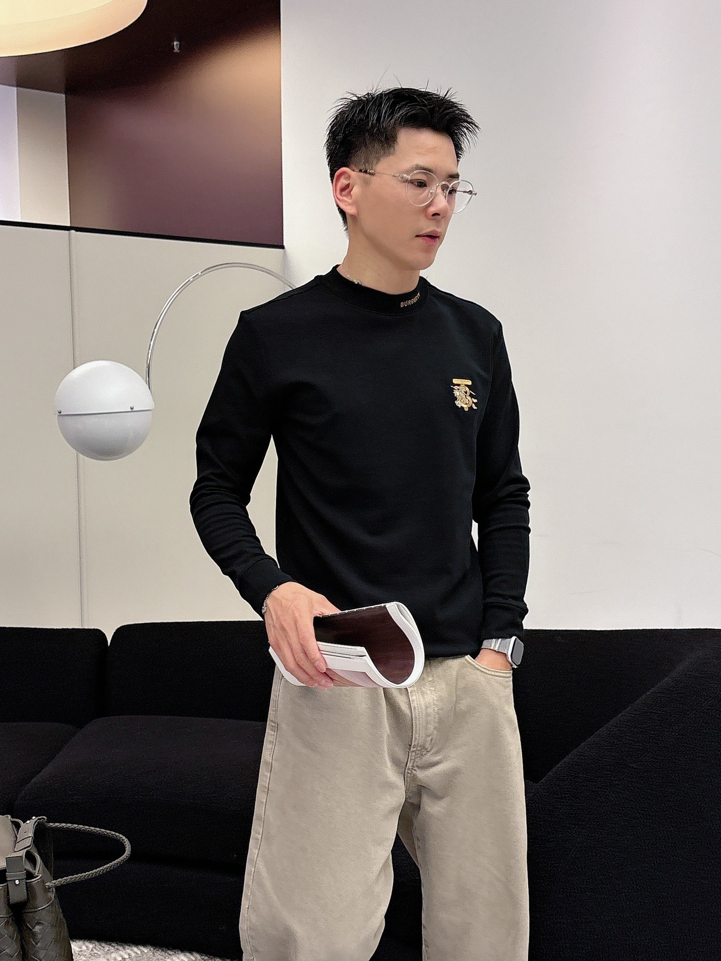 Burberry 秋冬专柜新款 时尚休闲打底衫长袖T恤，精选进口高密度双面拉架棉面料，精致原版logo打