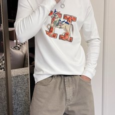 Hermes 秋冬专柜新款 时尚休闲打底衫长袖T恤,精选进口高密度双面拉架棉面料,精致原版logo打造, Hermes 秋冬专柜新款 时尚休闲打底衫长袖T恤,精选进口高密度双面拉架棉面料,精致原版logo打造,