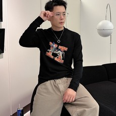Hermes 秋冬专柜新款 时尚休闲打底衫长袖T恤,精选进口高密度双面拉架棉面料,精致原版logo打造, Hermes 秋冬专柜新款 时尚休闲打底衫长袖T恤,精选进口高密度双面拉架棉面料,精致原版logo打造,