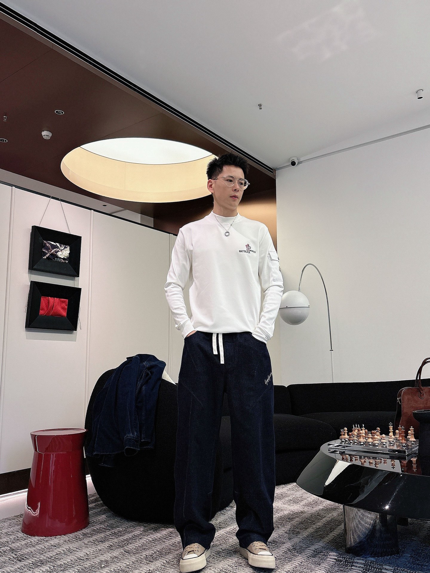 Moncler 秋冬专柜新款 时尚休闲打底衫长袖T恤，精选进口高密度双面拉架棉面料，精致原版logo打造