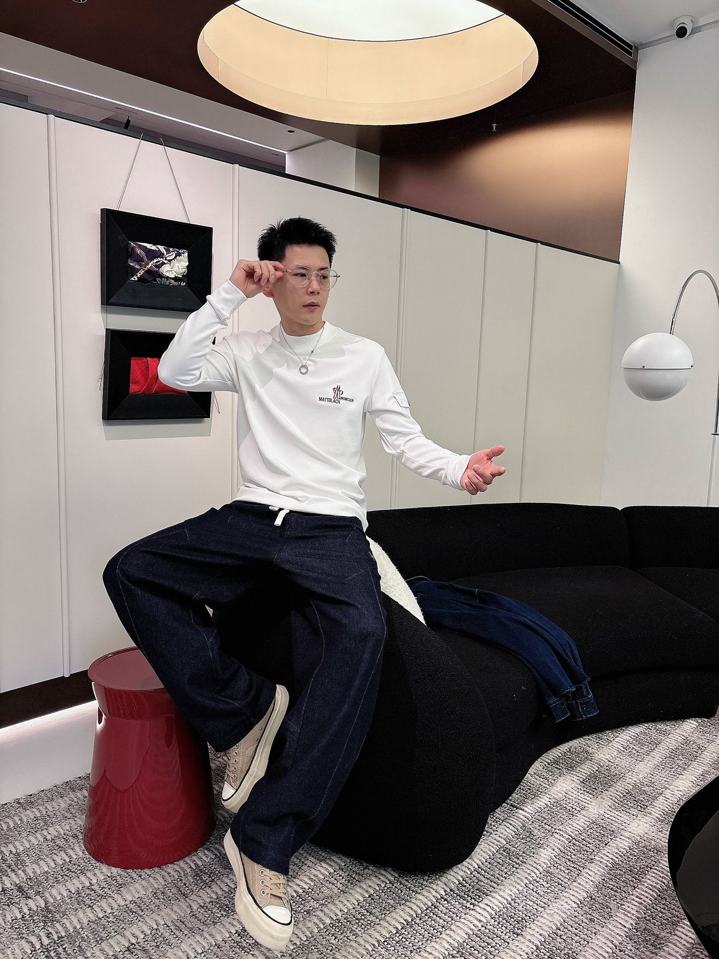 Moncler 秋冬专柜新款 时尚休闲打底衫长袖T恤，精选进口高密度双面拉架棉面料，精致原版logo打造