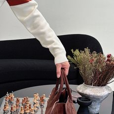 ZENGA 早秋新款男士羊毛针织衫,专柜在售爆款单品,各大时尚买手明星人手一件的百搭单品。简单时尚甚是好 ZENGA 早秋新款男士羊毛针织衫,专柜在售爆款单品,各大时尚买手明星人手一件的百搭单品。简单时尚甚是好