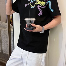 始祖鸟2026春夏新款男女同情侣款👫休闲宽松棉质圆领短袖T恤衫!贸易公司渠道稀出,同步官网发售 ! 始祖鸟2026春夏新款男女同情侣款👫休闲宽松棉质圆领短袖T恤衫!贸易公司渠道稀出,同步官网发售 !