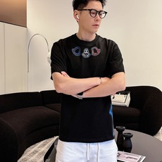 Moncle*蒙家 2026春夏新款男女同情侣款👫休闲宽松棉质圆领短袖T恤衫!贸易公司渠道稀出,同步官网 Moncle*蒙家 2026春夏新款男女同情侣款👫休闲宽松棉质圆领短袖T恤衫!贸易公司渠道稀出,同步官网