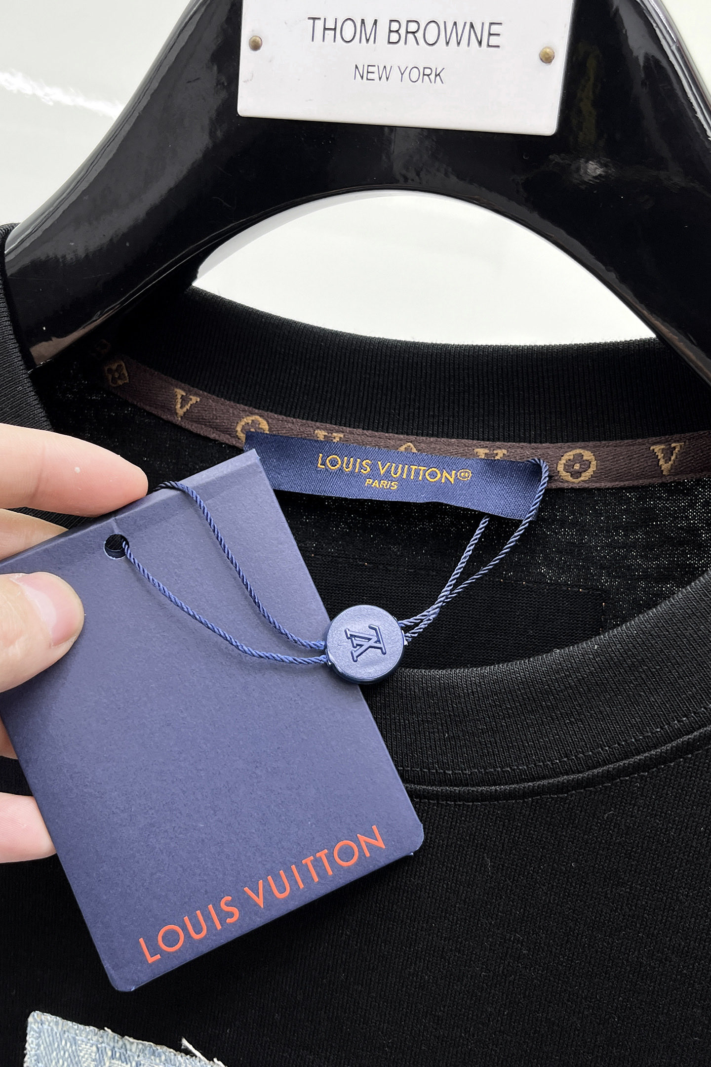 LV men LV - 2026ss T ， 1:1 ， logo ， — photo 7