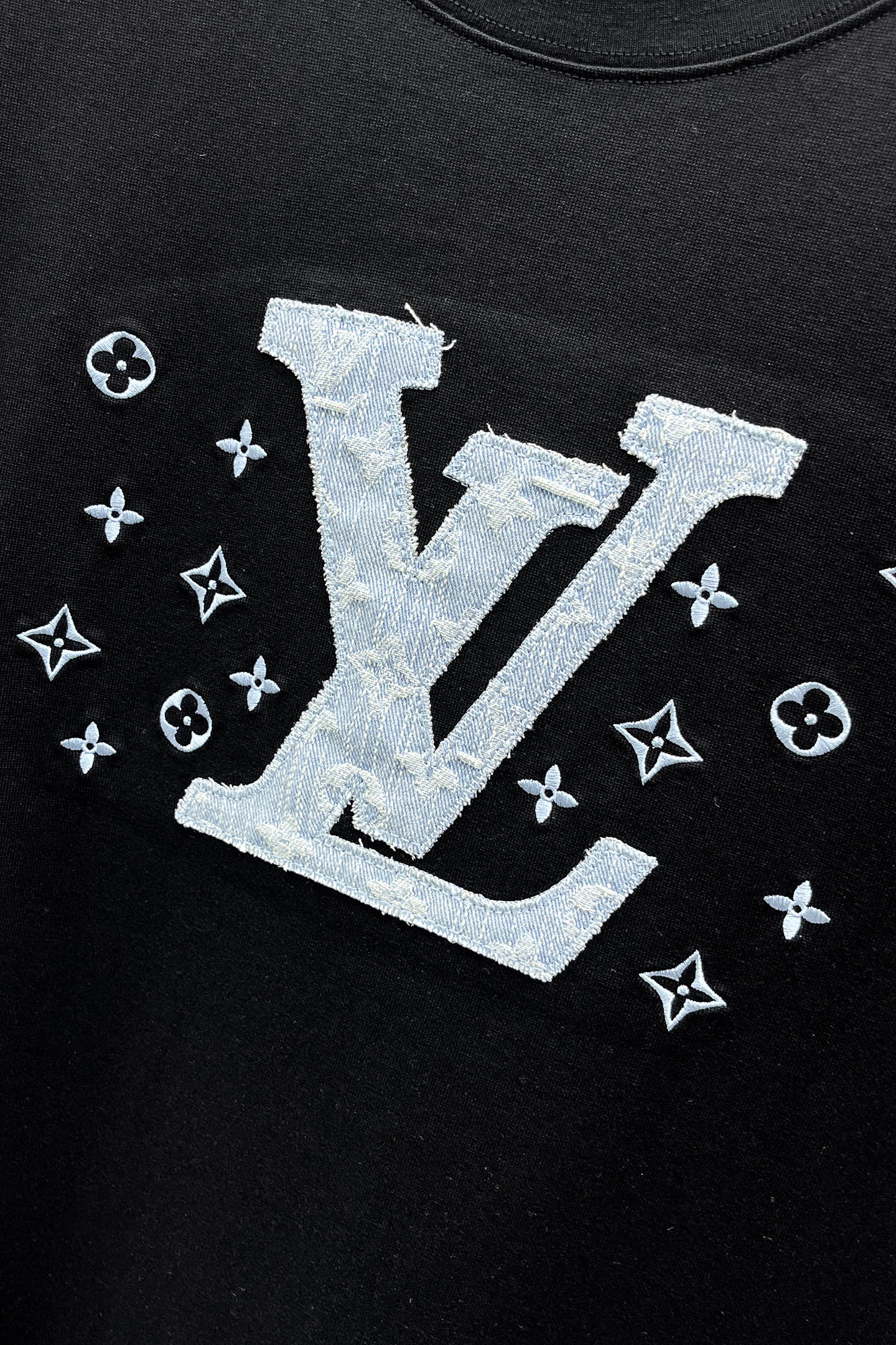 LV men LV - 2026ss T ， 1:1 ， logo ， — photo 4