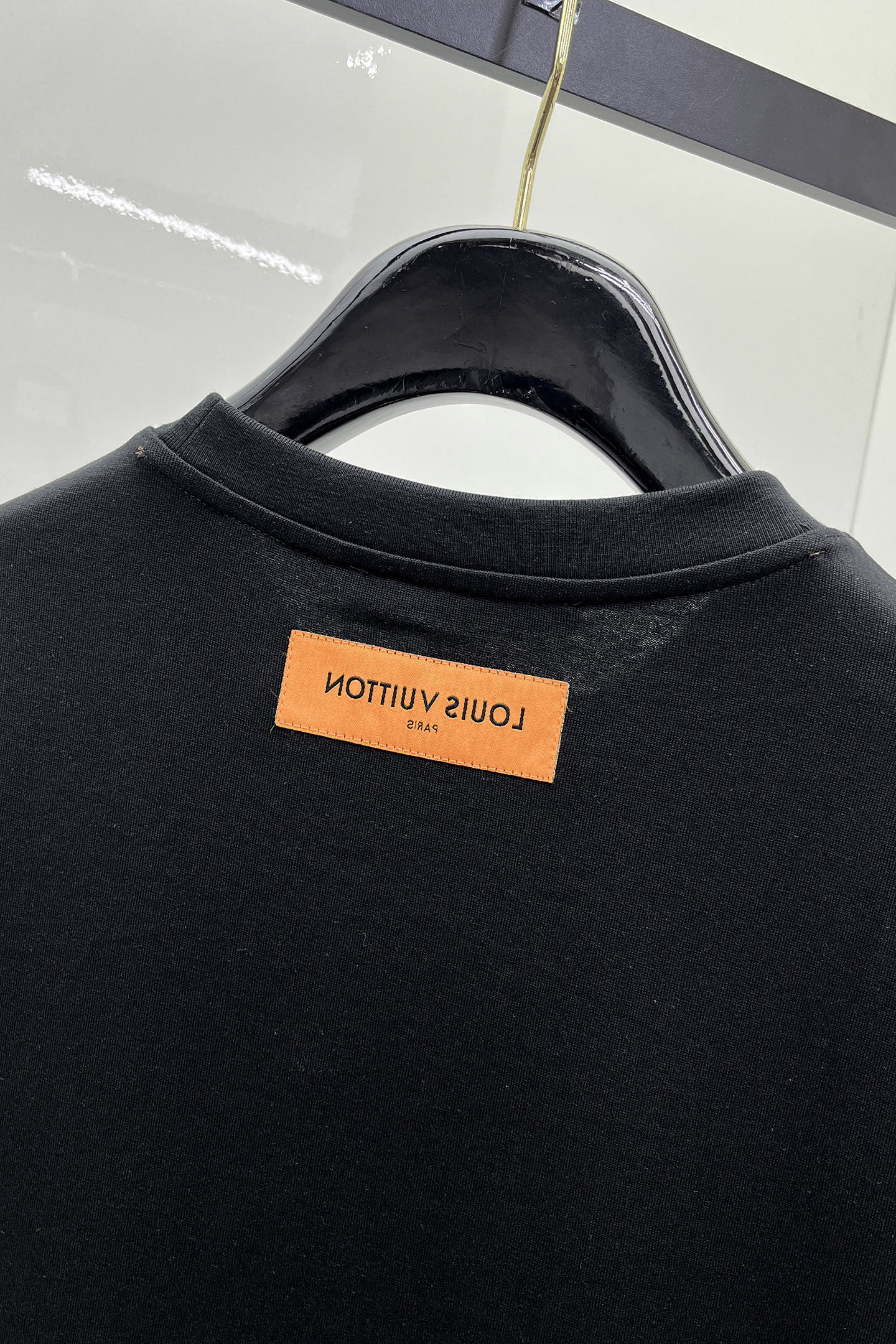 LV men LV - 2026ss T 1 1 logo — photo 6