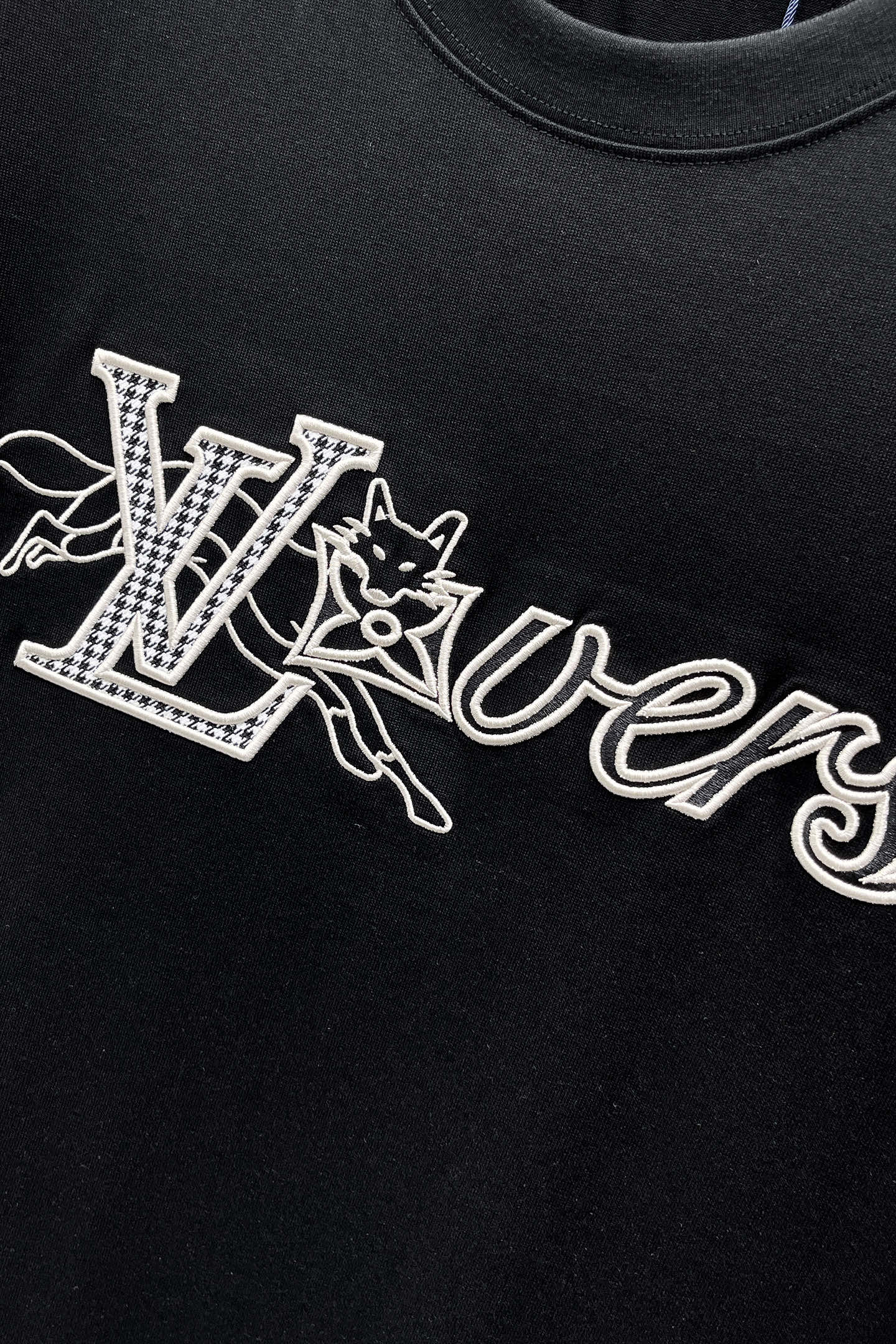 LV men LV - 2026ss T 1 1 logo — photo 4