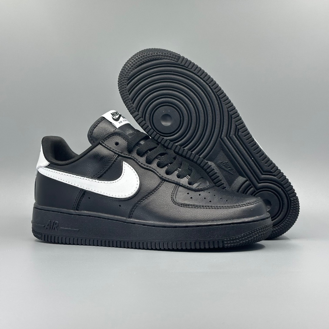 (气垫款带半码)耐克Nike Air Force 1‘07 SE 空军一号低帮百搭休闲运动板鞋 颜色:新黑白勾 货号:492-001