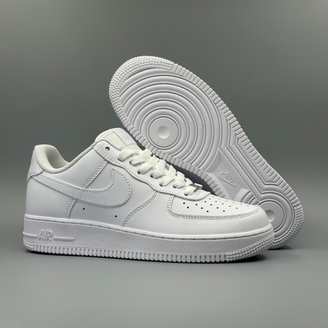 (气垫款带半码)耐克Nike Air Force 1‘07 SE 空军一号低帮百搭休闲运动板鞋 颜色:纯白低邦 货号:288-111