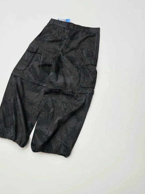Adidas Camo Detachable Cargo Pants, Y2K Style, Unisex, Gray 1 Adidas Camo Detachable Cargo Pants, Y2K Style, Unisex, Gray