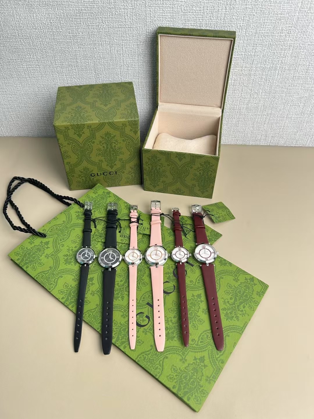 NO:157204,Gucci GUCCI new model, available in 3 colors, gucci, gucci19860909古驰 GUCCI 新款,有3个颜色大小号,,gucci,gucci,Watch