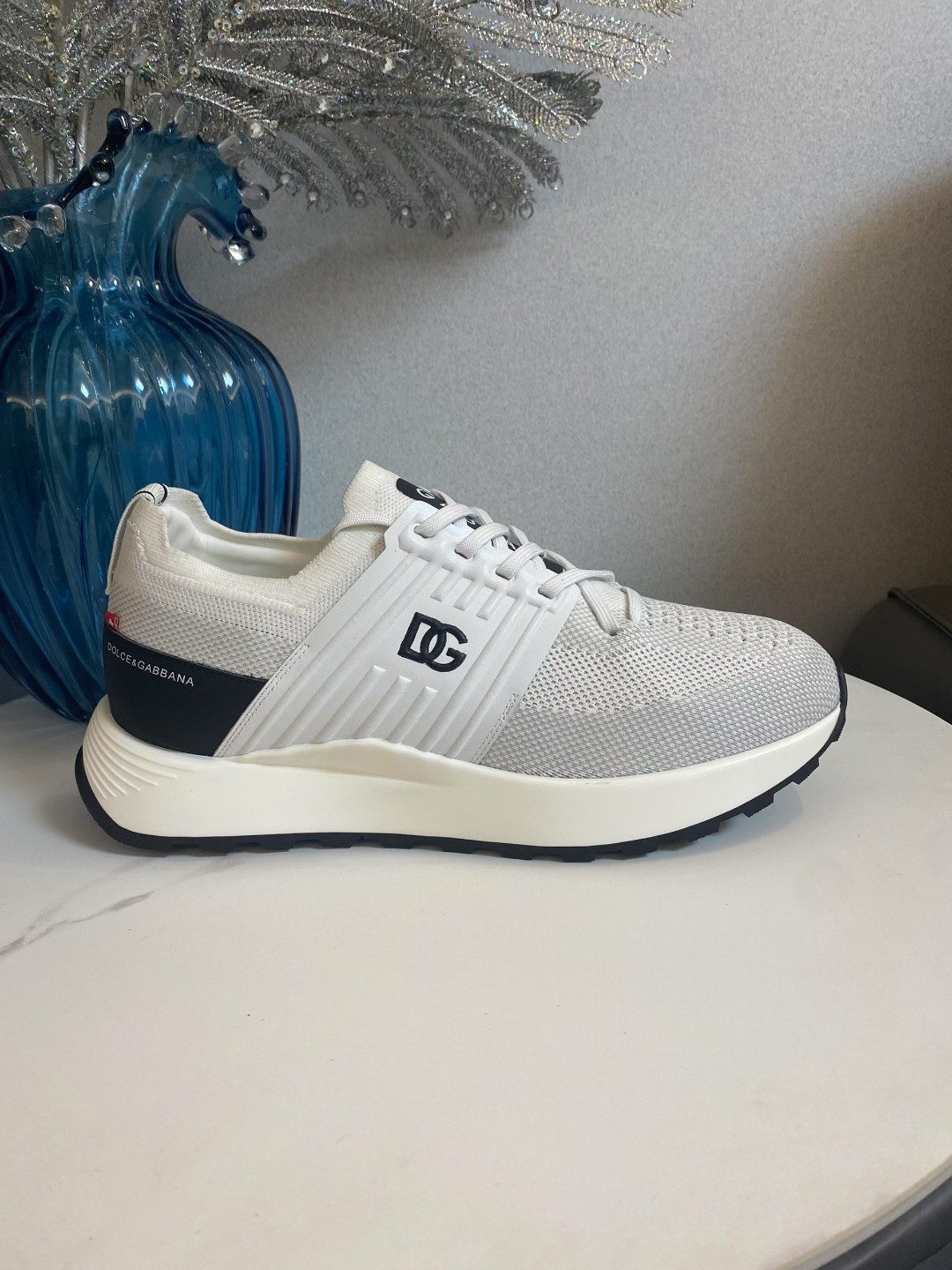 NO:346552,. D& G autumn latest running sneakers, light and wear-resistant, simple and classic design, imported original breathable flying fabric, very comfortable and versatile on the feet, size 38-46,,sneakers19860909. D& G 秋款最新跑步运动鞋,大底轻盈耐磨、设计简洁经典,进口原版透气飞织面料,上脚非常舒适百搭, 码数38-46,,sneakers,Men's shoes