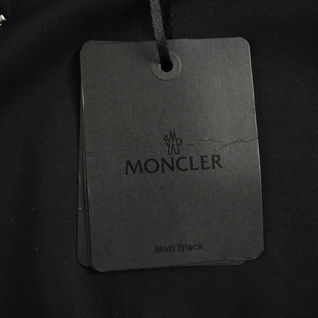 Moncler/蒙口 24Fw 侧边织带套装拉链外套