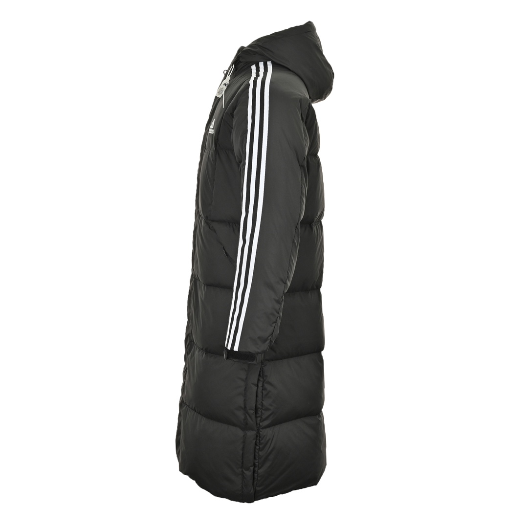 Adidas / 阿迪达斯3ST Long Coat 纯色印花连帽长款羽绒服
款号 HN2099.2098
整衣结合正品独有的3D立体剪裁工艺,衣袖经典三条纹碰撞时尚斜衍缝,过膝的长版设计合体不臃肿,再加上此系列户外+运动的年轻化设计理念,上身效果绝对的经典且惊艳!
1.织带独家定织,采用与正品工艺一致双线斜衍缝!
2.面料采用正品一致代工厂出定织聚酯纤维高透超柔面料,手感更佳柔软舒适。
3.辅料使用开模定制还原zp所有细节!拉链采购YKK正品。
4.整衣使用80%白鸭绒,充绒量为220-280g,600+的蓬松度,给你无与伦比的保暖性。
5.口袋、挡风片、内里立领 、口袋盖,内里打在柔和磨毛工艺,成就柔和保暖的质感。下摆两侧按扣,提高活动自由度,可调节袖口松紧灵活,贴合御寒。
我们从不生产低质低价产品,用心提供高质量性价比!给您最完美的体验感!
Size:XS-XL
