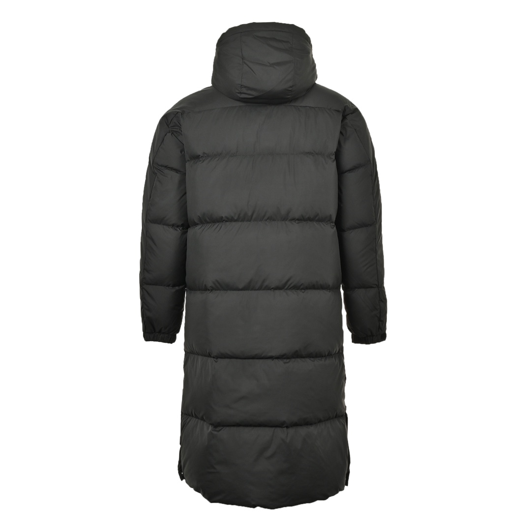 Adidas / 阿迪达斯3ST Long Coat 纯色印花连帽长款羽绒服
款号 HN2099.2098
整衣结合正品独有的3D立体剪裁工艺,衣袖经典三条纹碰撞时尚斜衍缝,过膝的长版设计合体不臃肿,再加上此系列户外+运动的年轻化设计理念,上身效果绝对的经典且惊艳!
1.织带独家定织,采用与正品工艺一致双线斜衍缝!
2.面料采用正品一致代工厂出定织聚酯纤维高透超柔面料,手感更佳柔软舒适。
3.辅料使用开模定制还原zp所有细节!拉链采购YKK正品。
4.整衣使用80%白鸭绒,充绒量为220-280g,600+的蓬松度,给你无与伦比的保暖性。
5.口袋、挡风片、内里立领 、口袋盖,内里打在柔和磨毛工艺,成就柔和保暖的质感。下摆两侧按扣,提高活动自由度,可调节袖口松紧灵活,贴合御寒。
我们从不生产低质低价产品,用心提供高质量性价比!给您最完美的体验感!
Size:XS-XL