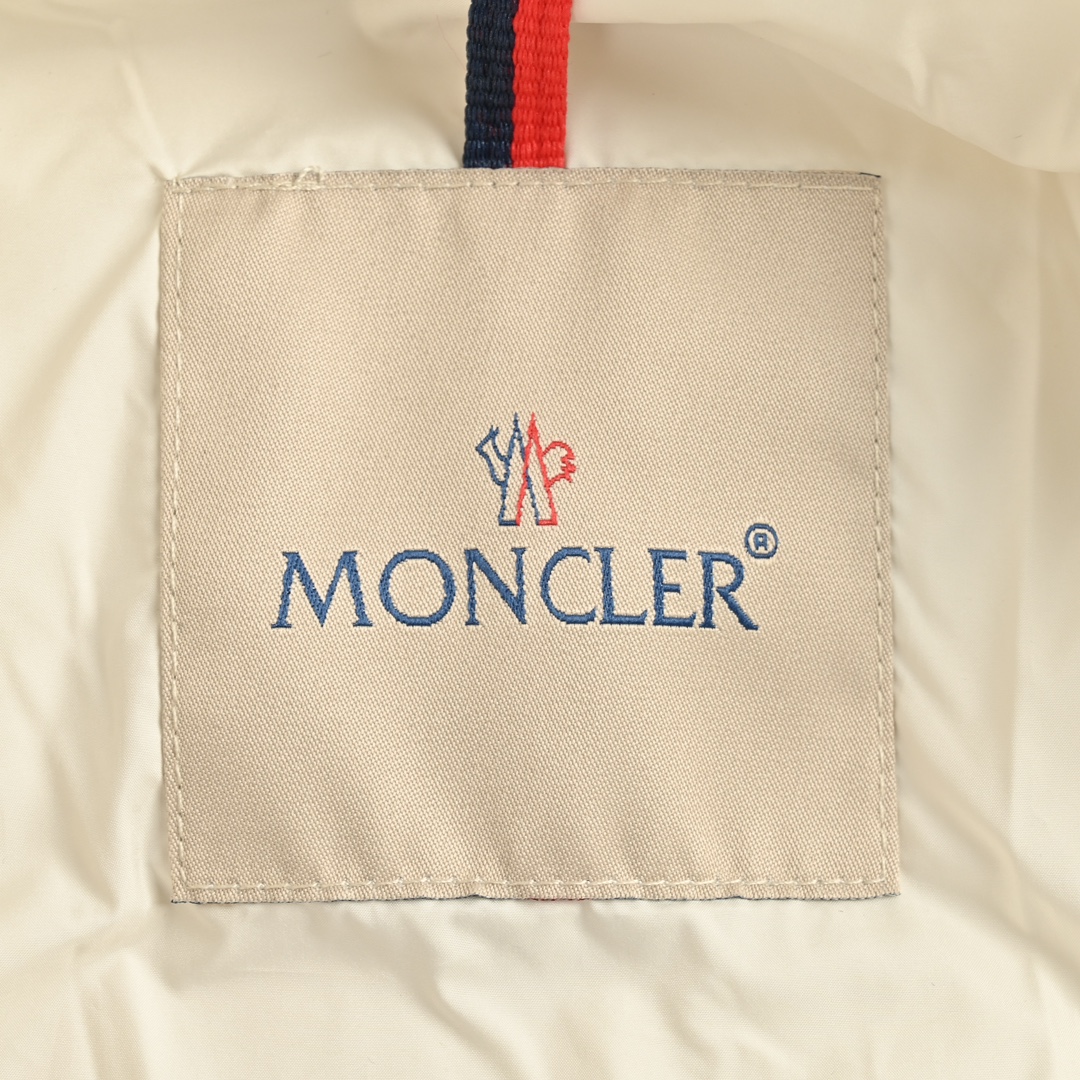 Moncler/蒙口 BLENCA系列立领轻薄款织带羽绒服