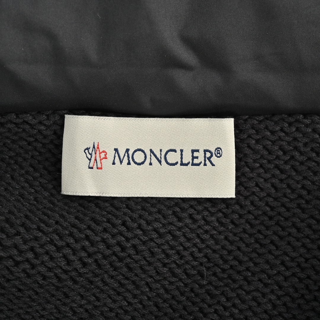 Moncler/蒙口 拼接毛织袖立领薄绒羽绒服外套