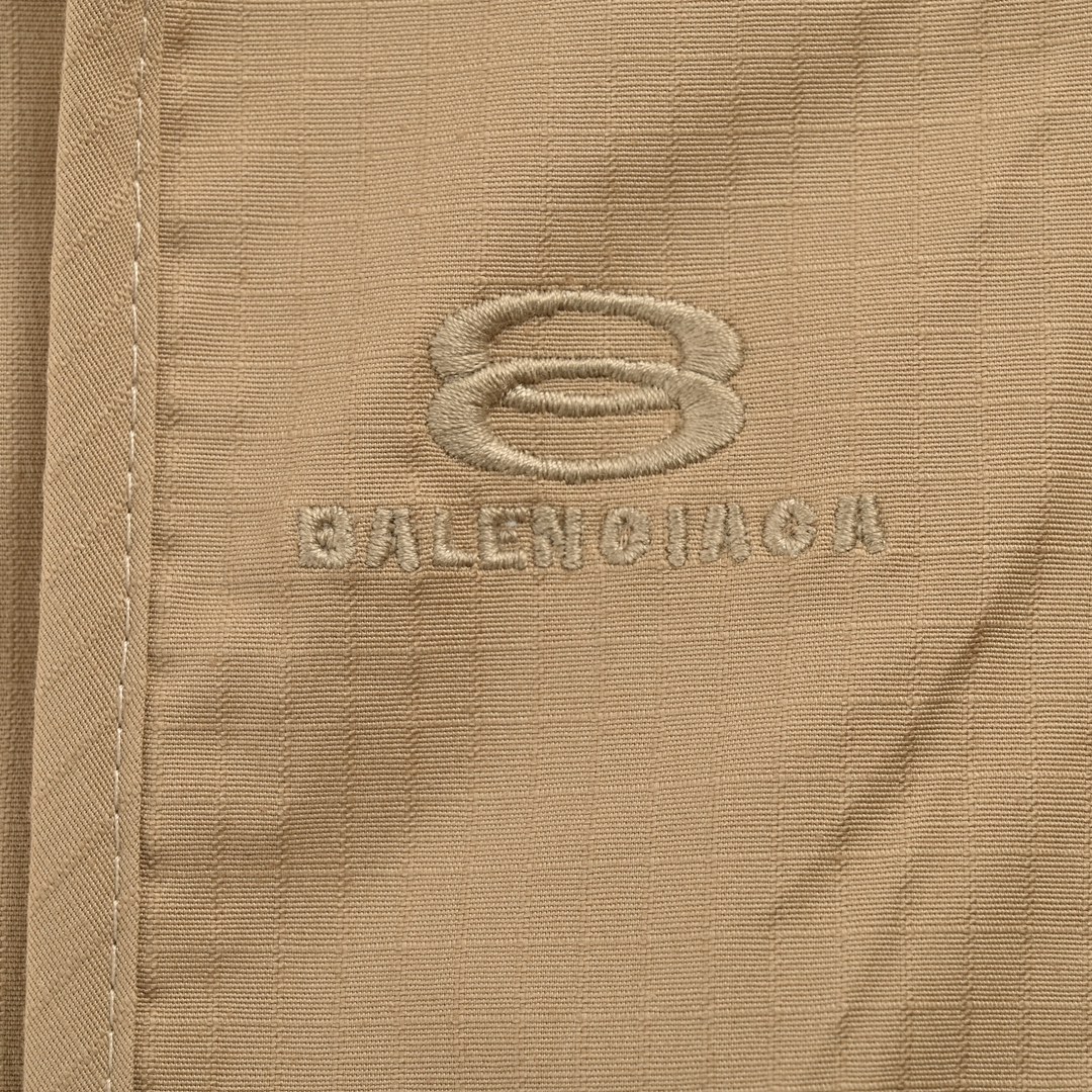 Balenciaga/巴黎世家 24Fw 毛领夹层连帽棉服