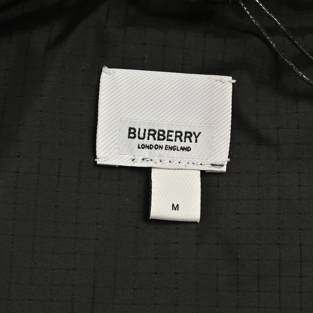 Burberry/巴宝莉 22Fw Horseferry印花字母羽绒背心马甲