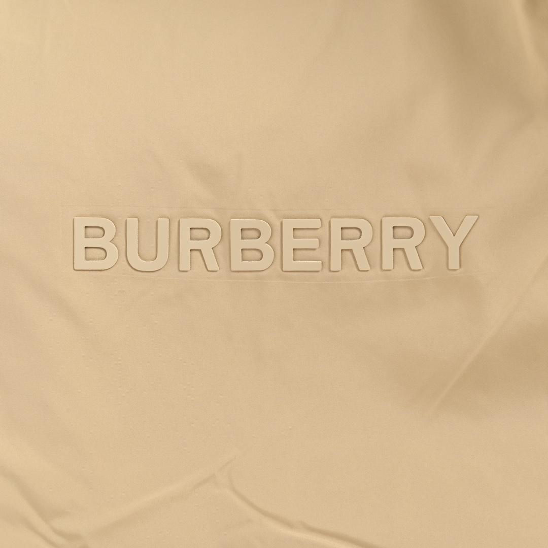 Burberry/巴宝莉 24Fw 格子双面穿棉服外套