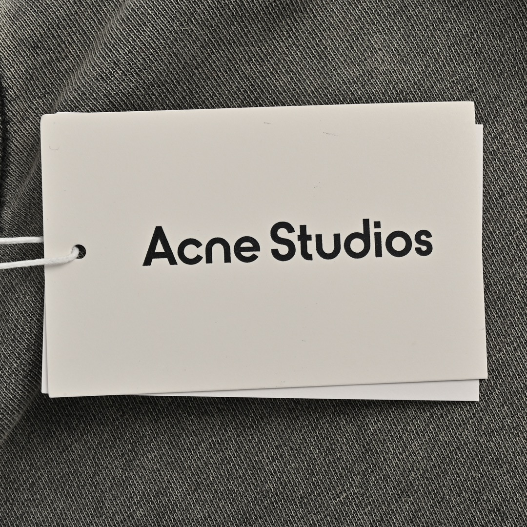 Acne Studios 24Fw 涂鸦模糊字母水洗圆领卫衣